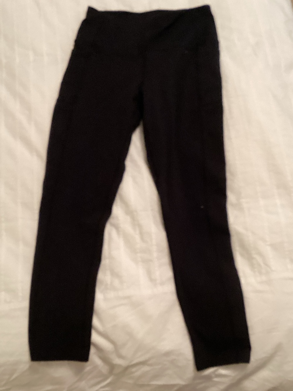 Skechers Black Women's Slim Leggings size small.